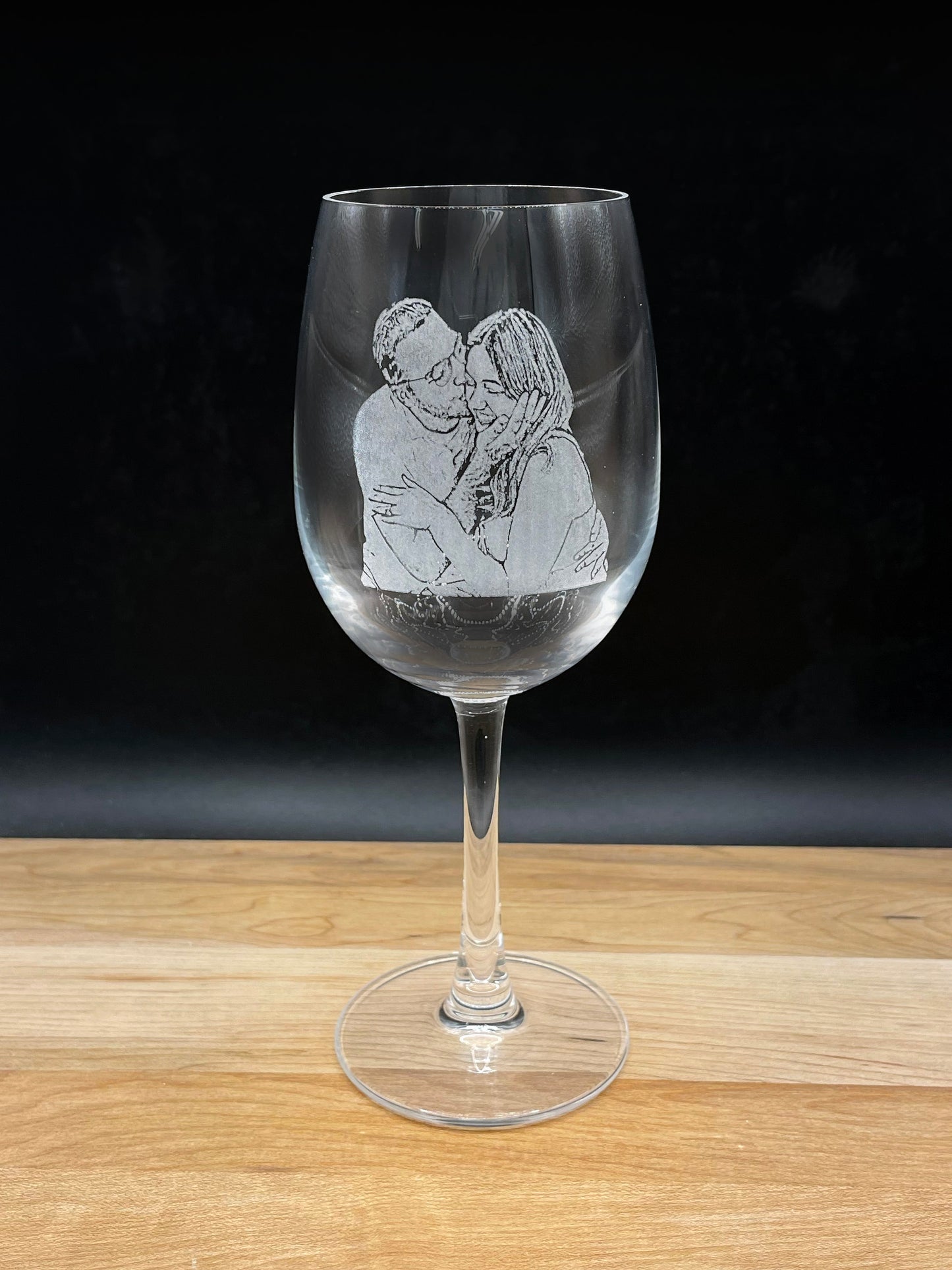 Custom Engraved 19.5oz Large Wine Glass