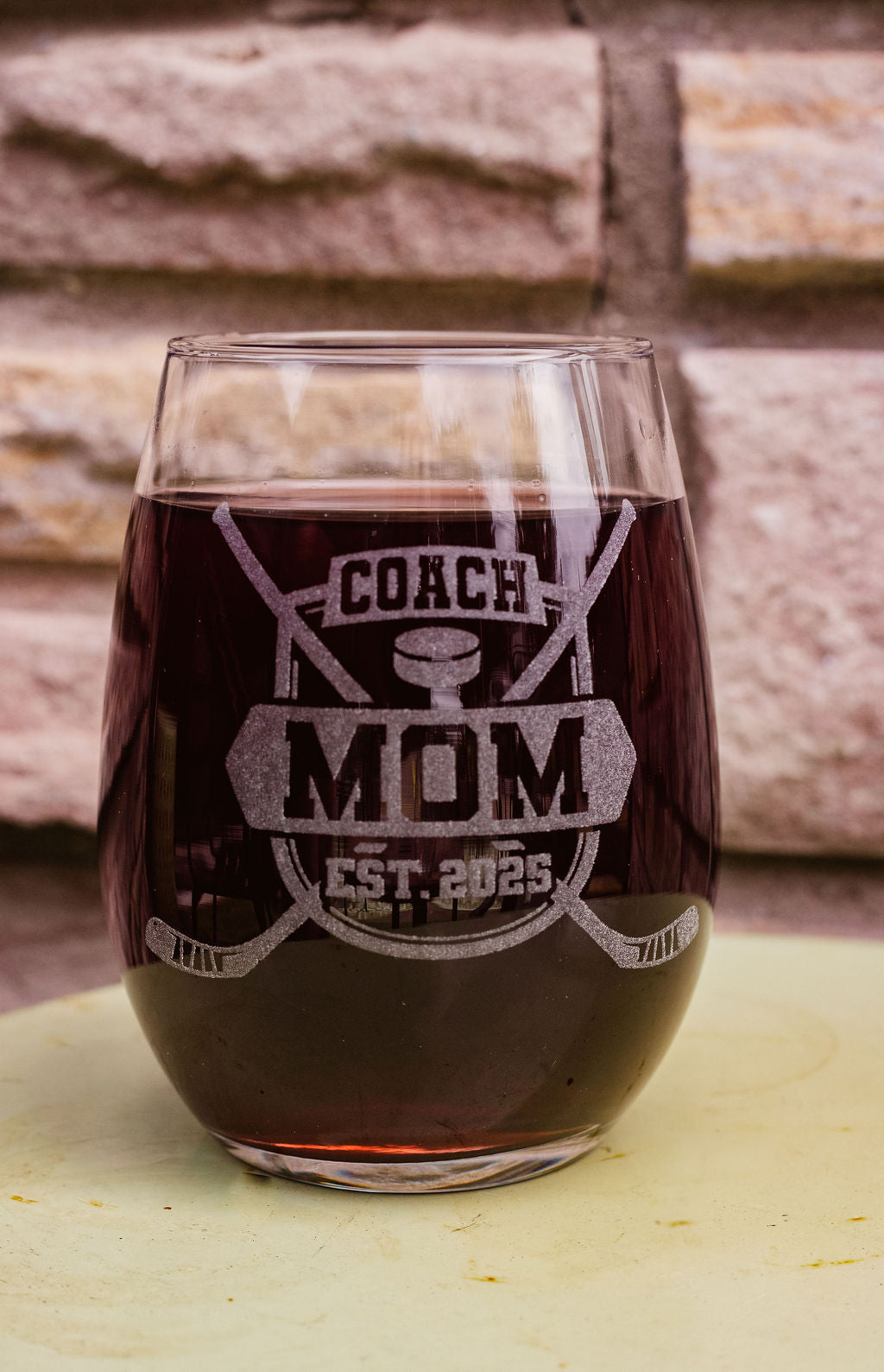 Custom Engraved 15oz Stemless Wine Glass