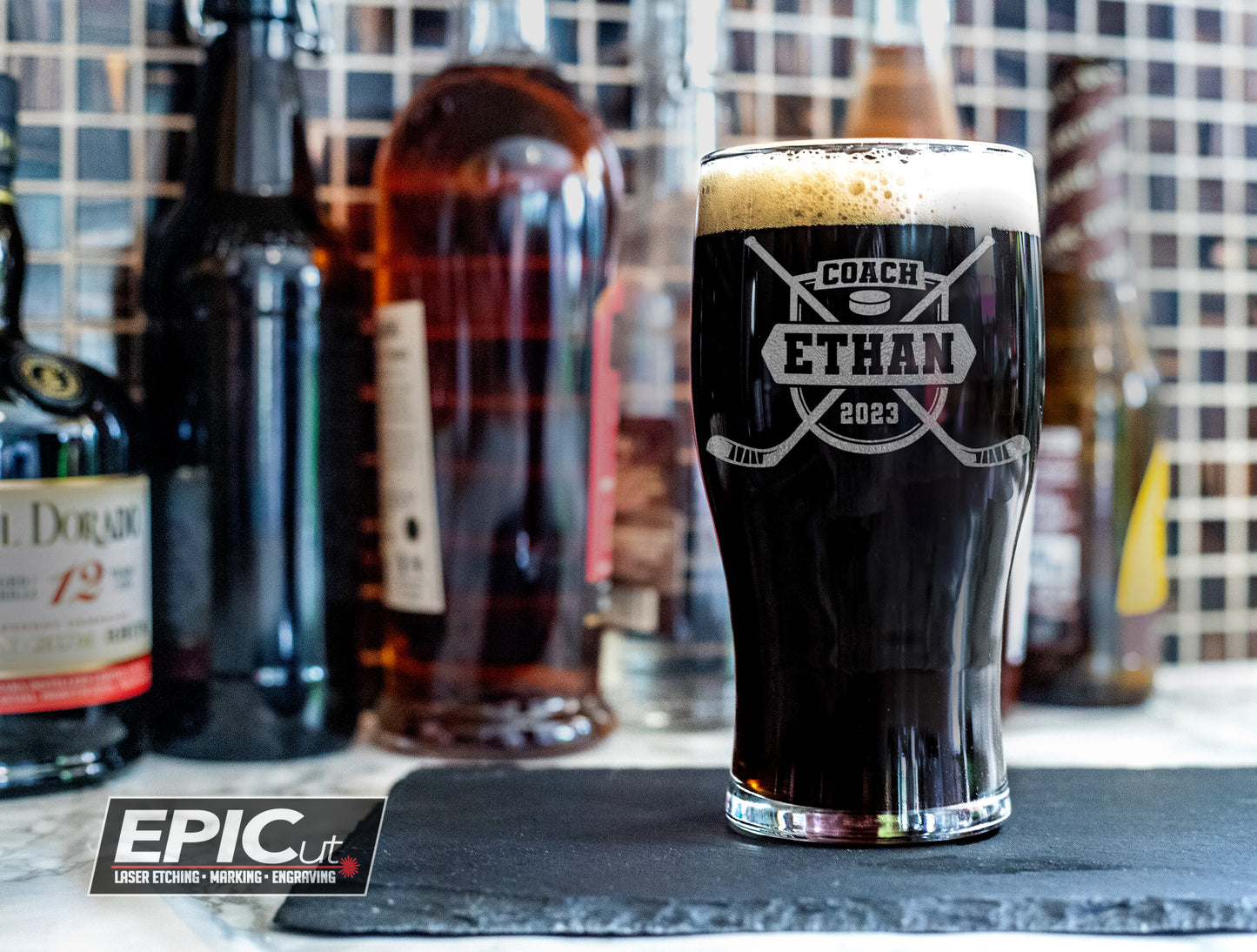 Personalized Hockey Coach / Team Glasses