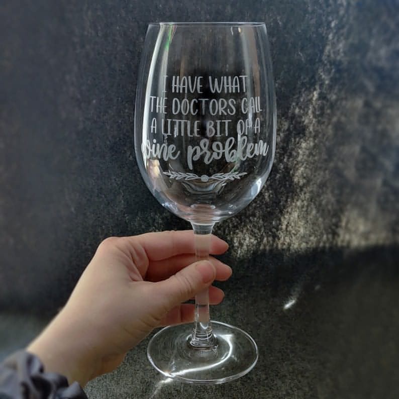Custom Engraved 19.5oz Large Wine Glass